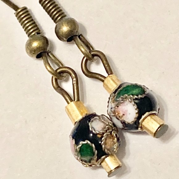 Vintage Cloisonne Bead Earrings Round Black Gold Tone Bronze Plated Dainty - Picture 9 of 13